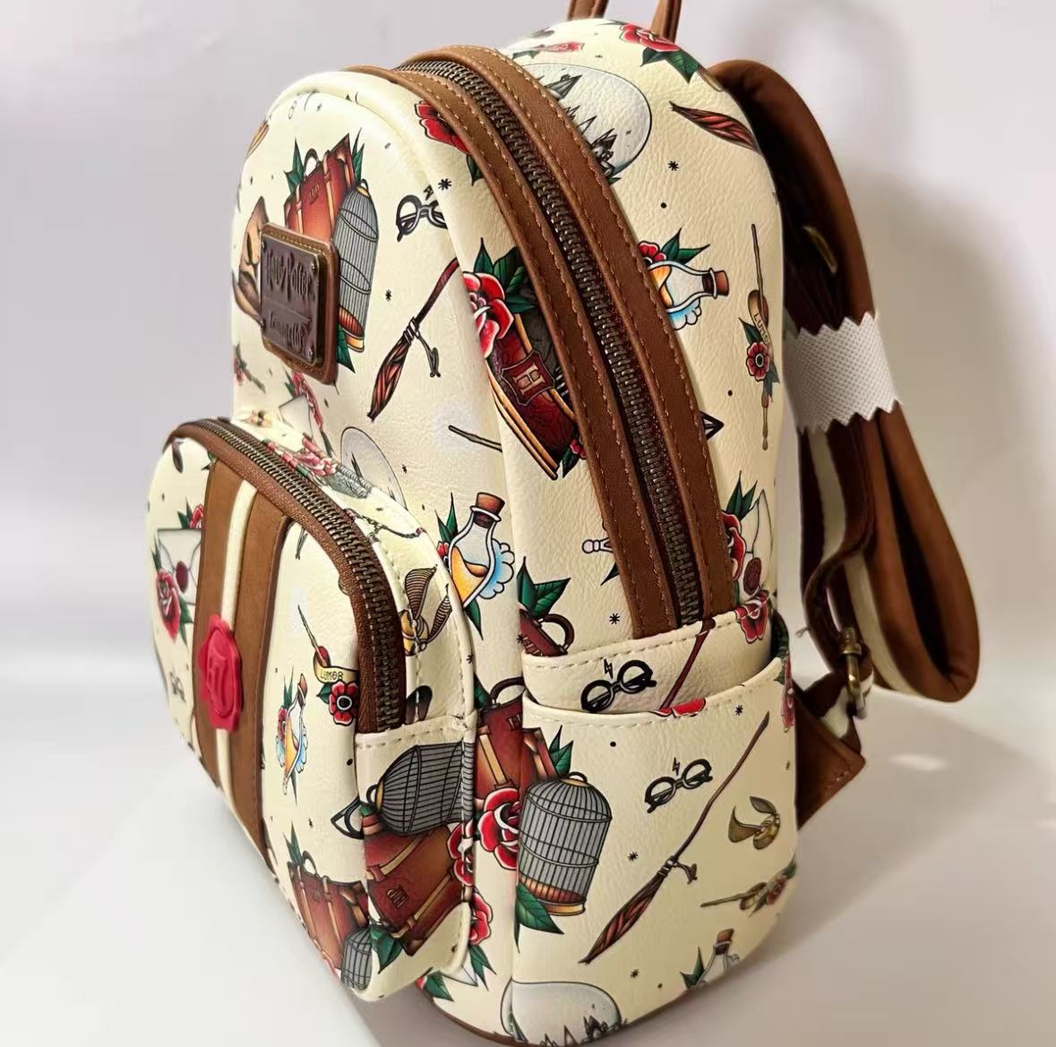 Cute Loungefly Double Strap Ba – Women Bags Collection recenzja i cena