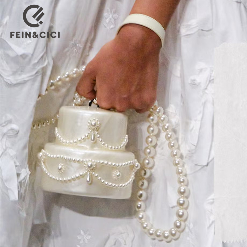 Cake shape clutch bag acrylic  – Clutch Bag Evening recenzja i cena