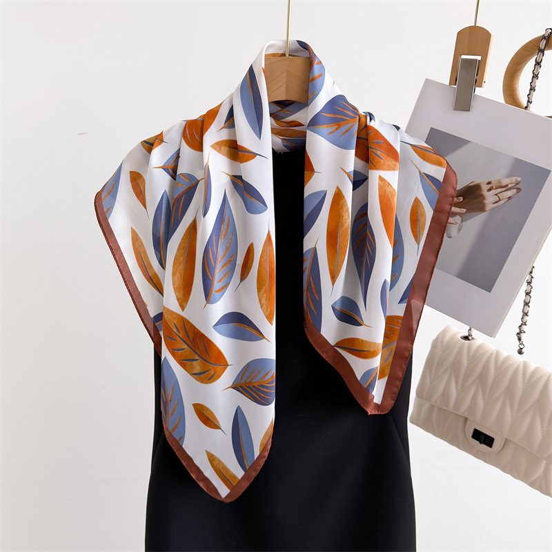 Luxury Brand Print 70cm Square – Women Bags Online recenzja i cena